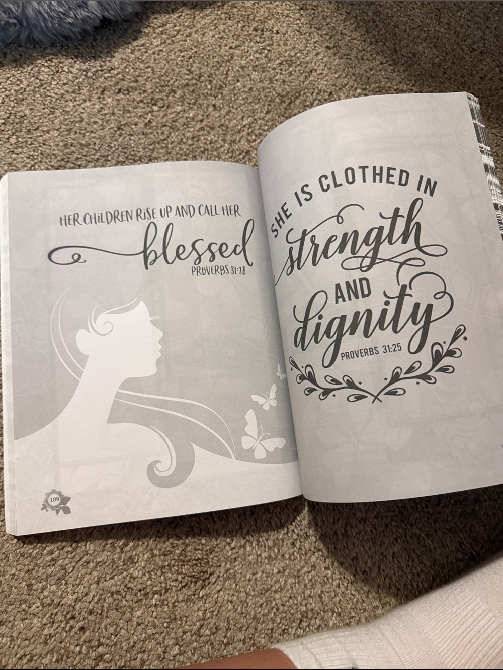 Prayer Journal For Women of God - Black with Floral Design - Picture 4 of 5